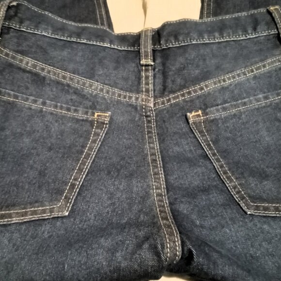 NWOT Old Navy Kids High Waisted Straight Leg Jeans - Size 14 - Dark Wash - Picture 3 of 3